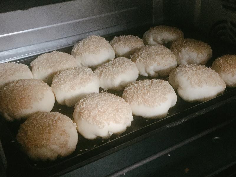 �Ϻ�����з�ǻƵ�����