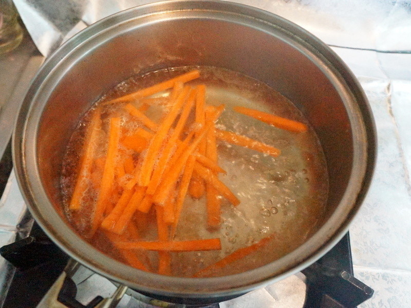 ���������־���Ԫ��ɽ��̦��������