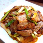 青蒜回锅肉的做法