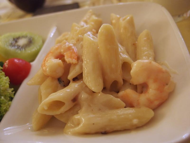 白酱虾仁笔管面 {露营OK}的做法