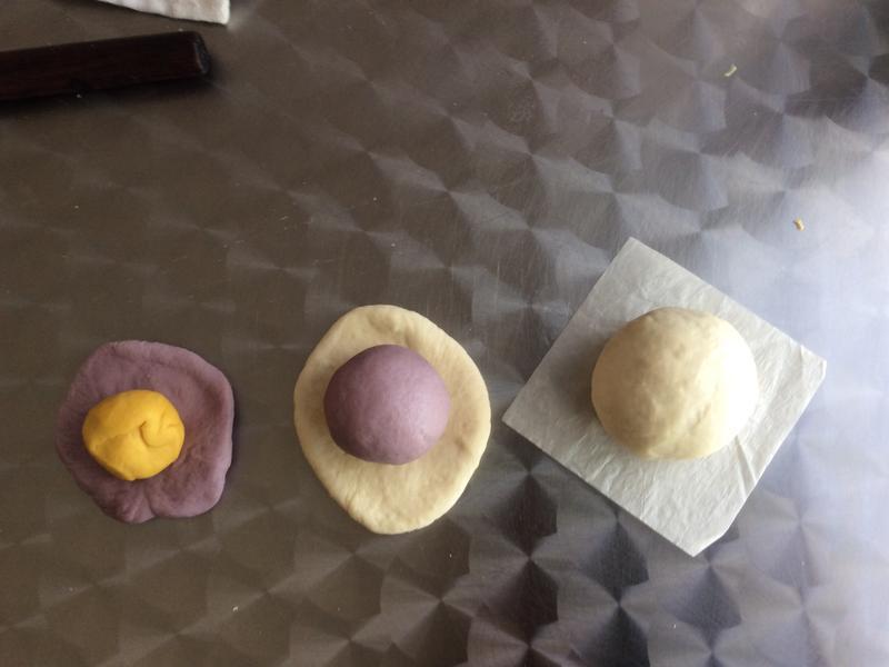 ��ɫ������ͷ������