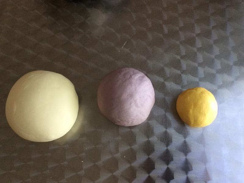 ��ɫ������ͷ������