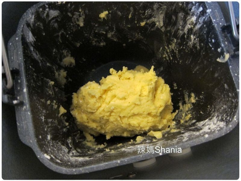 ���ɰ�è�ܱ��ɵ�����