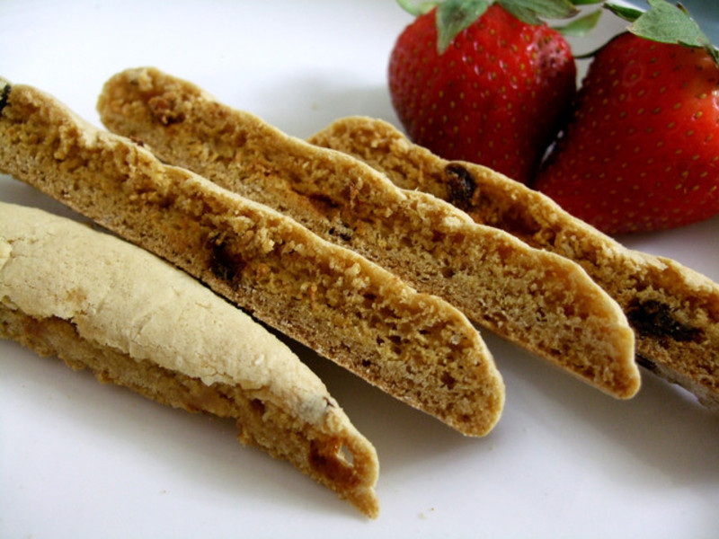��Բ����BISCOTTI������