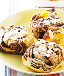 杏仁咖啡面包的做法