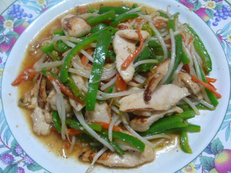 lanni ½´ÓÍÇú¼¦ÈâÆ¬³´ÇཷµÄ×ö·¨