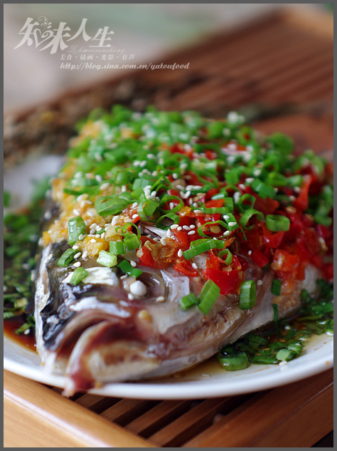 双椒鱼头——嗜辣者的溺爱的做法