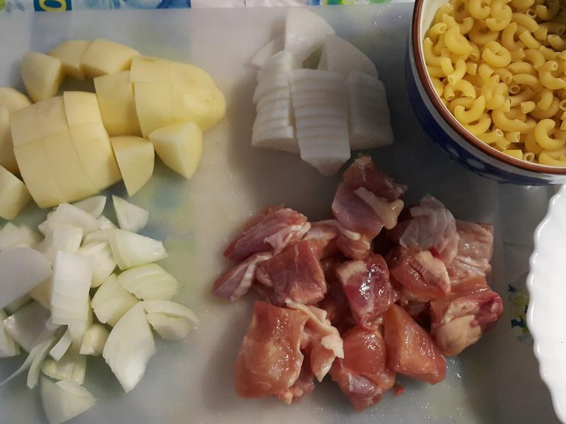 ��ʽ�ݲ˼���ͨ�ķ۵�����