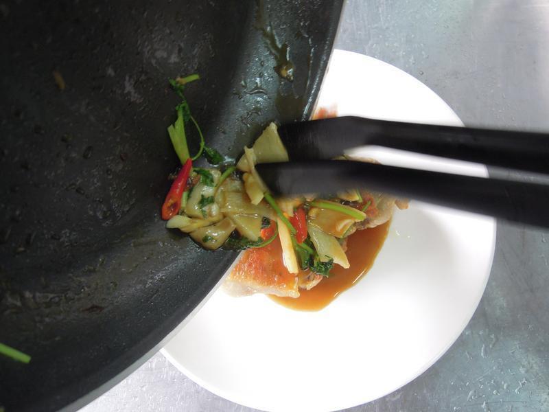 �򵥵Ľ��鼦������