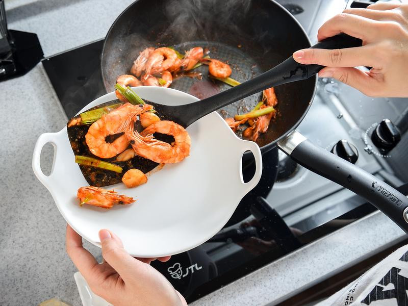 ���㽷�γ�Ϻ������