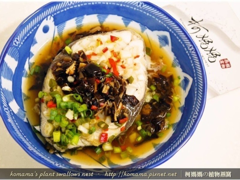 酸辣黑菇酱蒸?鱼.的做法