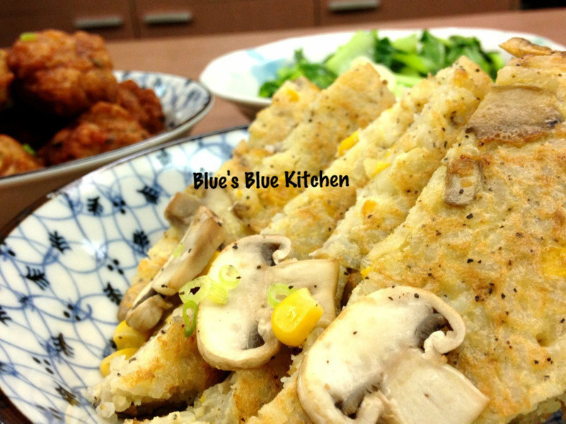 玉米蘑菇锅粑煎的做法