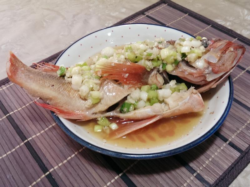 ËâÈØ´ÐÏãʯ°ßÓãµÄ×ö·¨