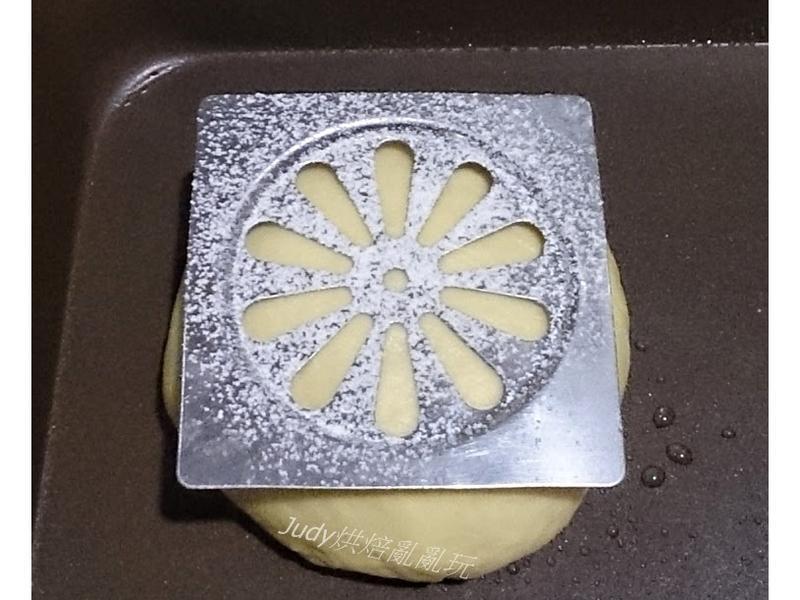 â���������������