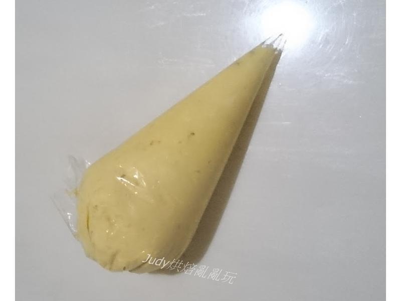 â���������������