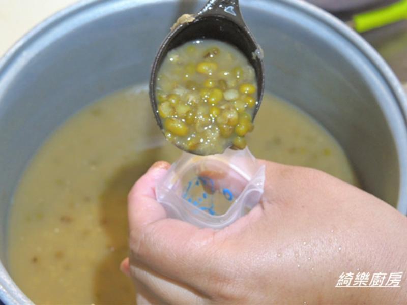 ����ζ�̶�֦�б�����������