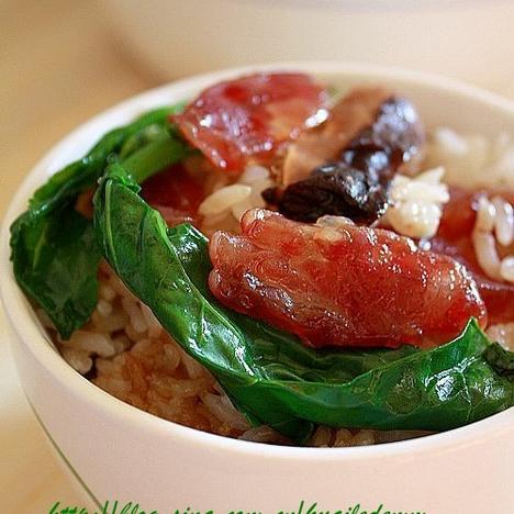 自制腊味煲仔饭的做法