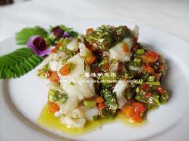 香椿鲈鱼片的做法