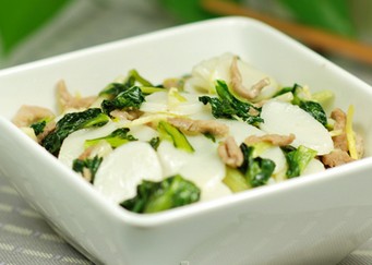 塔菜冬笋肉丝炒年糕的做法