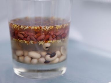 ��ɫ���𻨆�ଵ�����