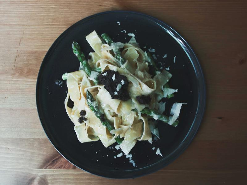 ����¶«���̽������������