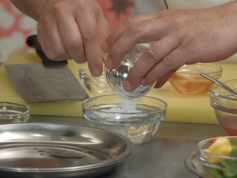 ��Ԫ�Ǵ�С���������