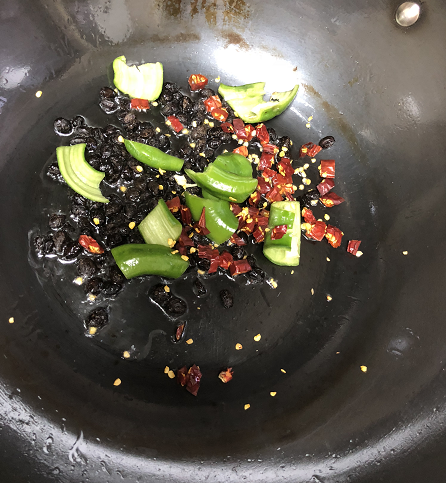 �������������۱ܷ�����з������