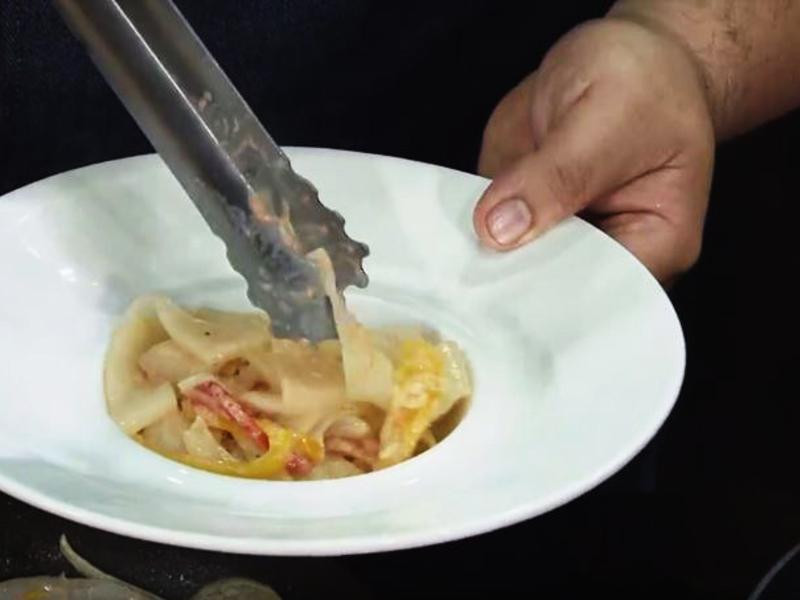 ���ɱ�����̫�ӻ{��������