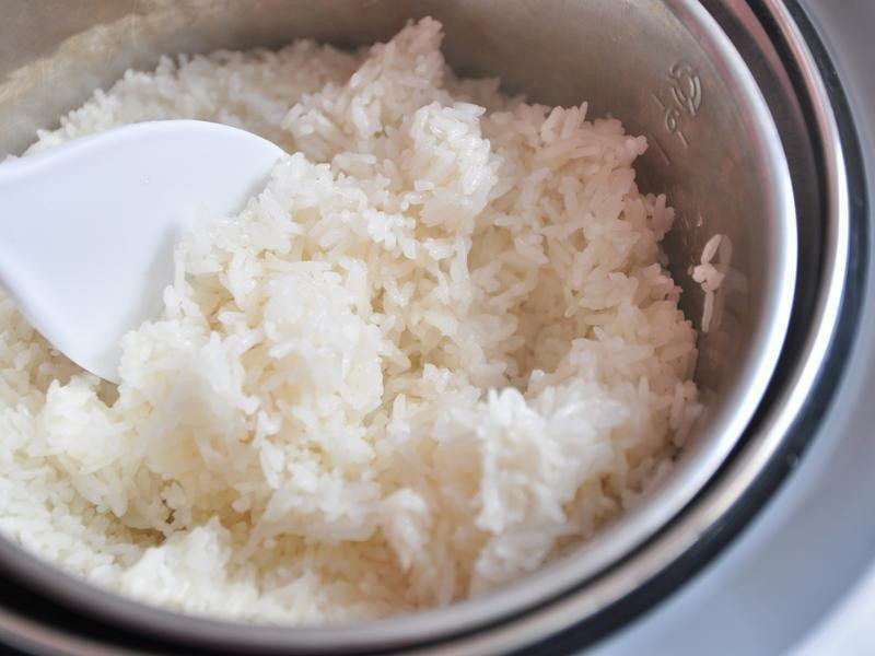 �����Բ���׸������