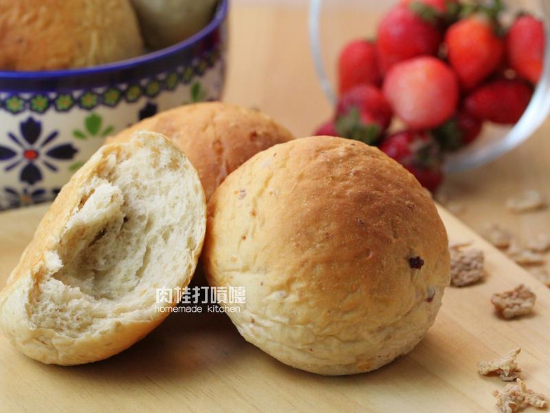 谷片牛奶优格小餐包的做法