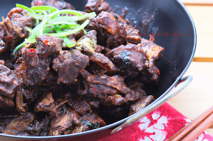 ����ϸƷζ�����������𱱴�ѪѼ������