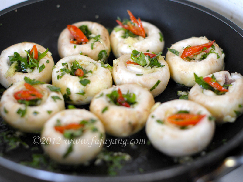 ���Ģ��������