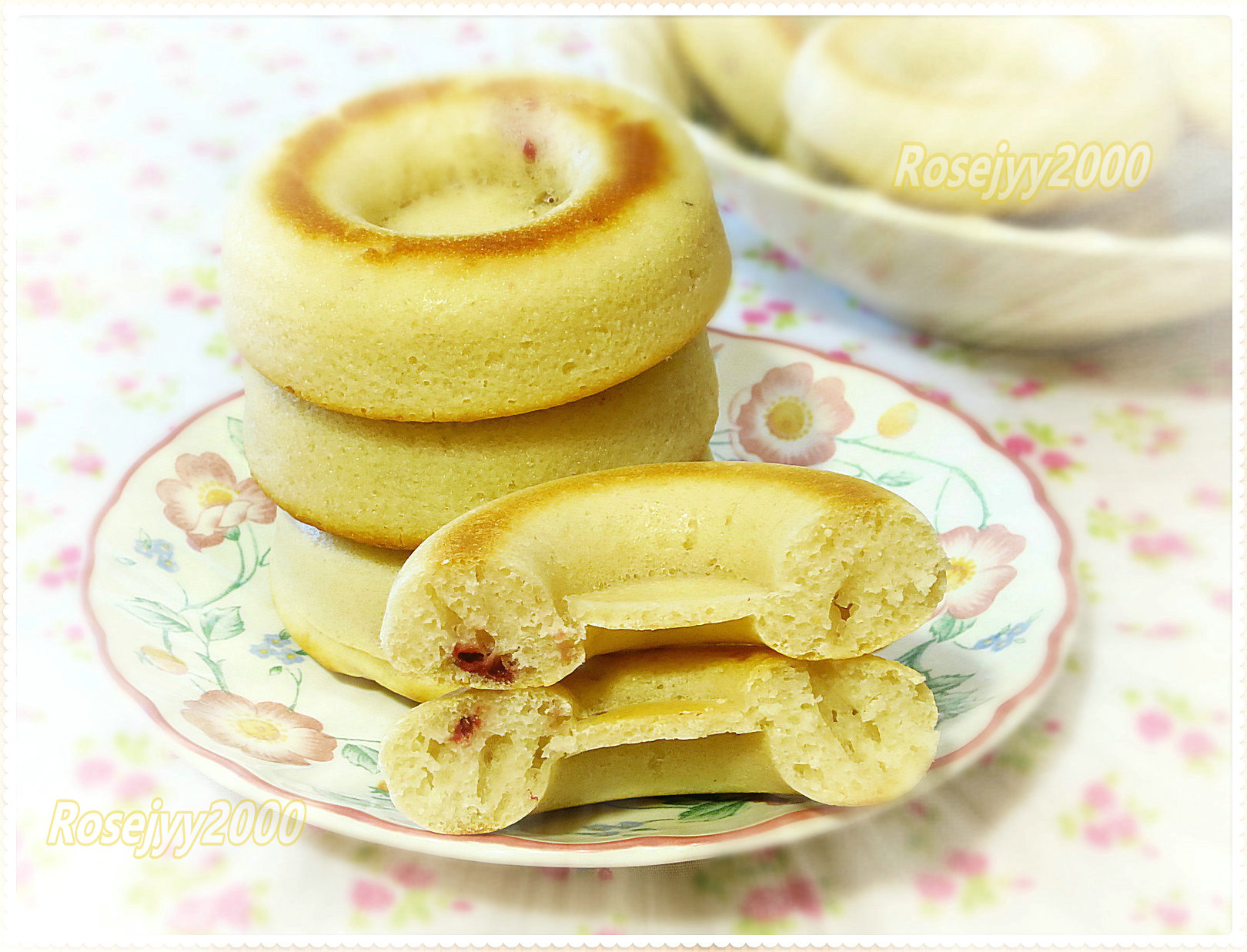 草莓甜面圈的做法