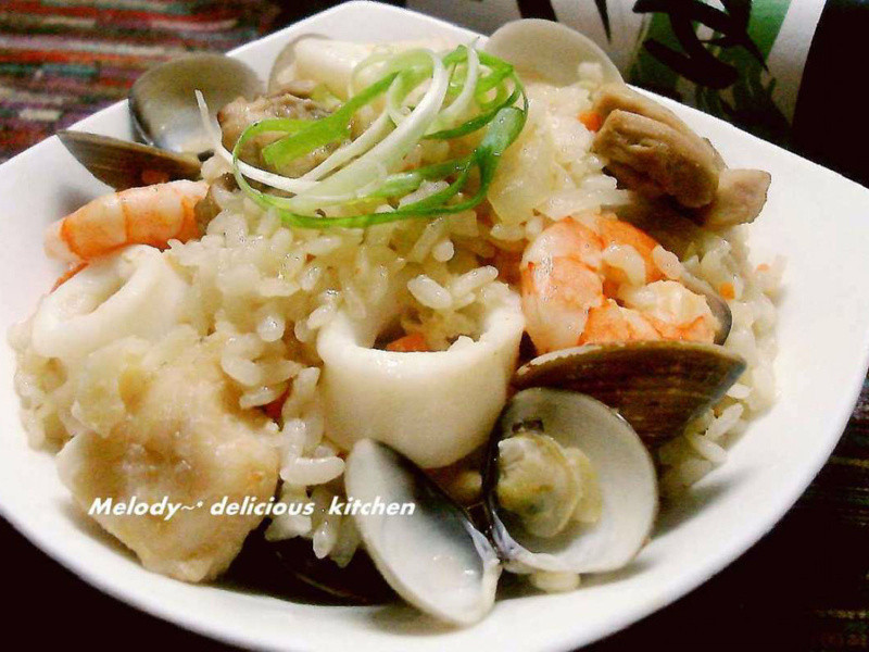 日式风味海鲜釜饭的做法