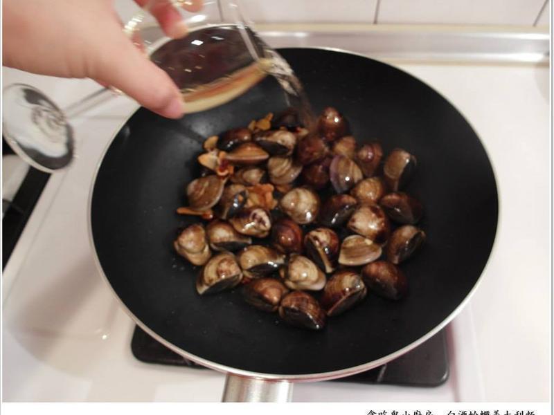 ���׾�΢��ʱ�⡿�׾Ƹ���������������