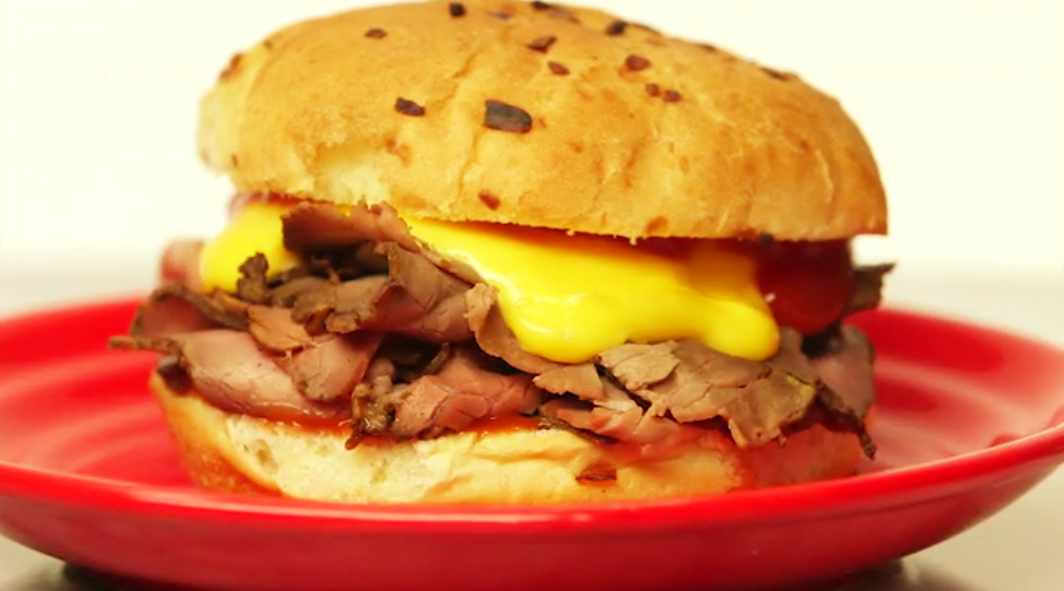 【家常做法】芝士牛肉汉堡的做法