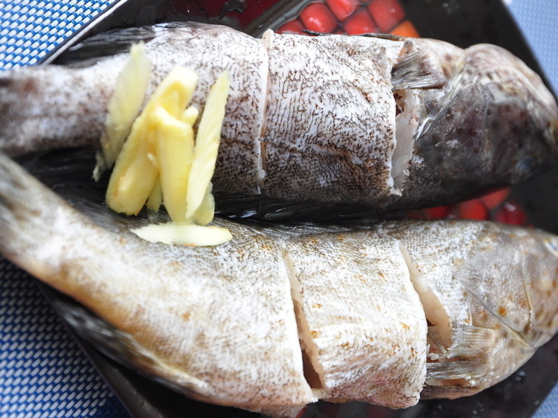 �������м���ҩ��ʯ�ߵ�����