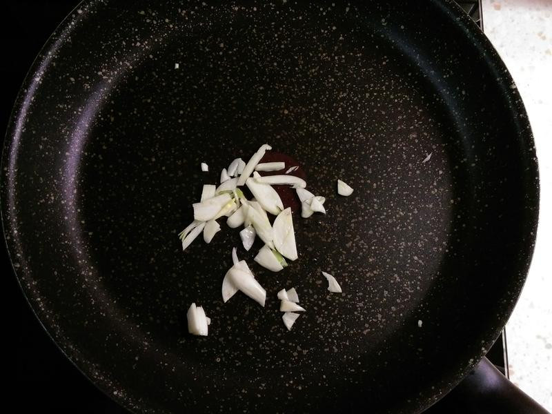 �໨����˾�۵����������ε�����