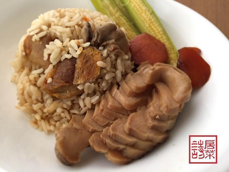 鲍鱼南瓜排骨蒸饭的做法