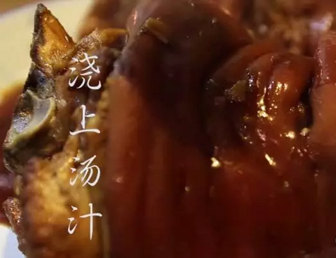 ������ɫ±���ŵ�����