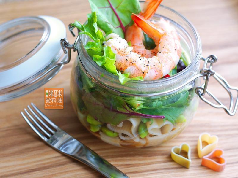 ��Ϻ������������