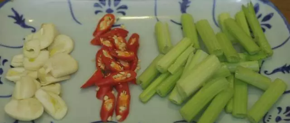 ���⳴���ɵ�����