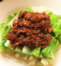 素肉燥拌小白菜的做法