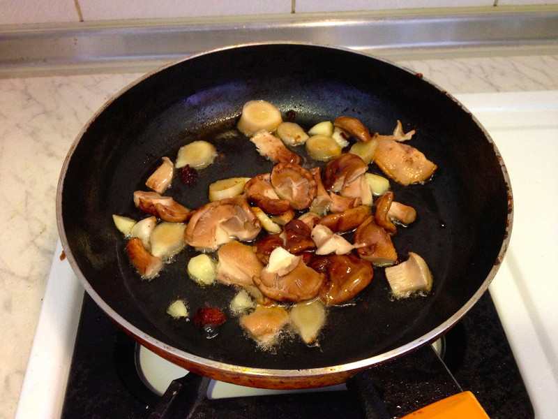 ���ۻ��㹽˿�ϣ� Polydice �����������͵ڶ��ص�����