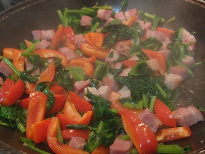 Olivia?�����������Bacon Spinach Quiche������