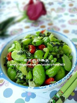 雪里蕻炒蚕豆的做法