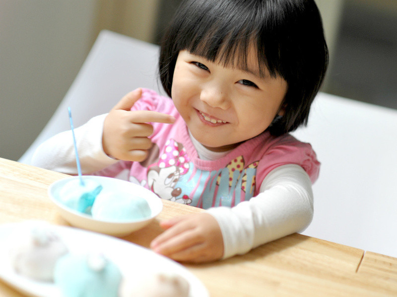 ��COLD STONE�������Ա���΢Ц�޻��ǵ�����