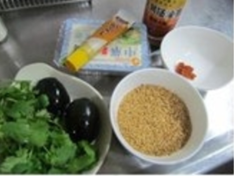 �ϻ�Ƥ������������