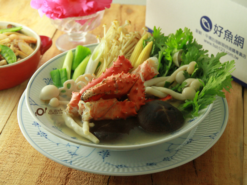 帝王蟹味噌火锅的做法