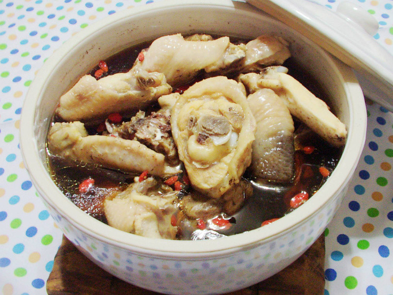 四物鸡汤的做法